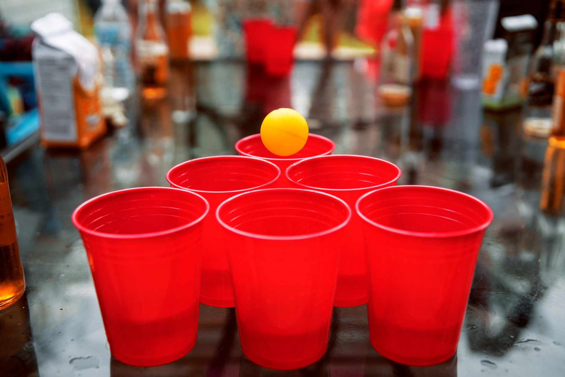 Red Cup Pong 8 Beer Pong Table Lightweight & Portable with Carrying Handles
